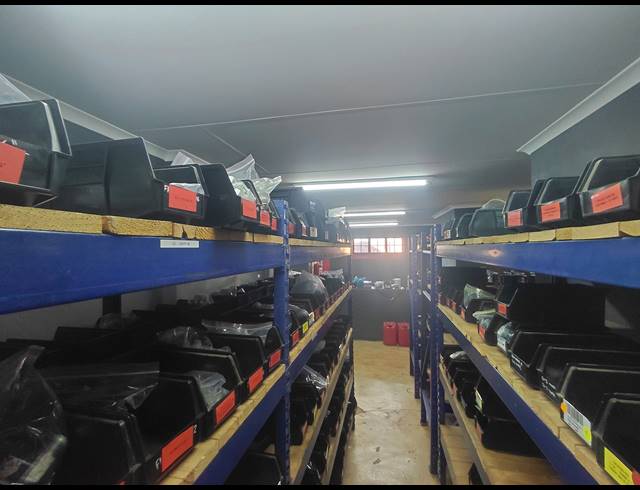 12,140M² WORKSHOP FOR SALE IN BREDELL